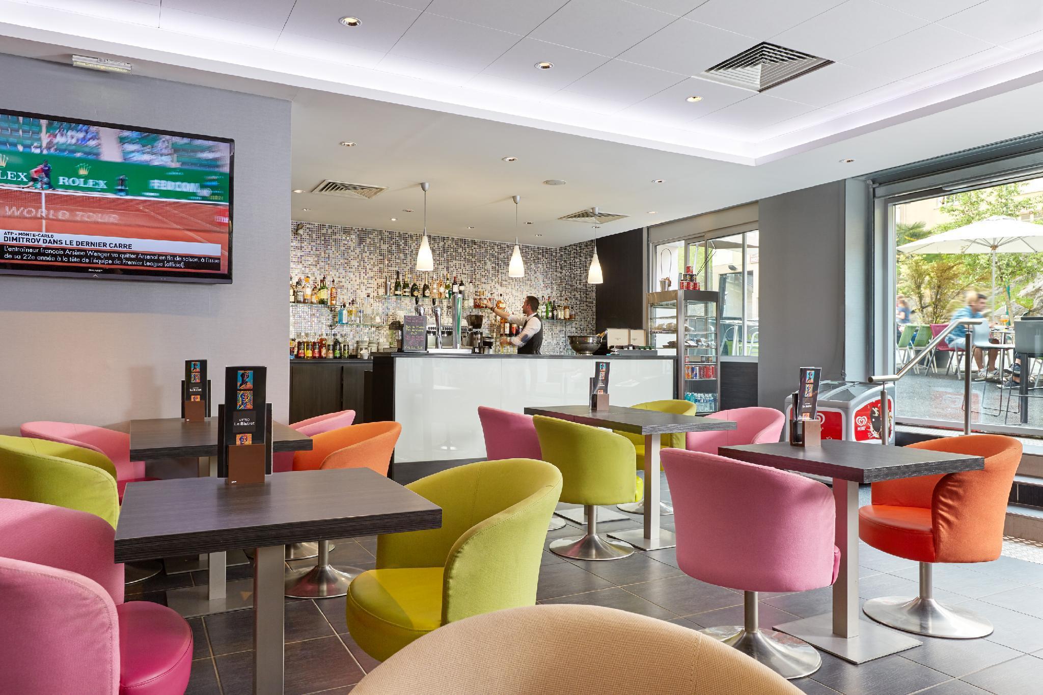Hotel Astrid Lourdes Ngoại thất bức ảnh