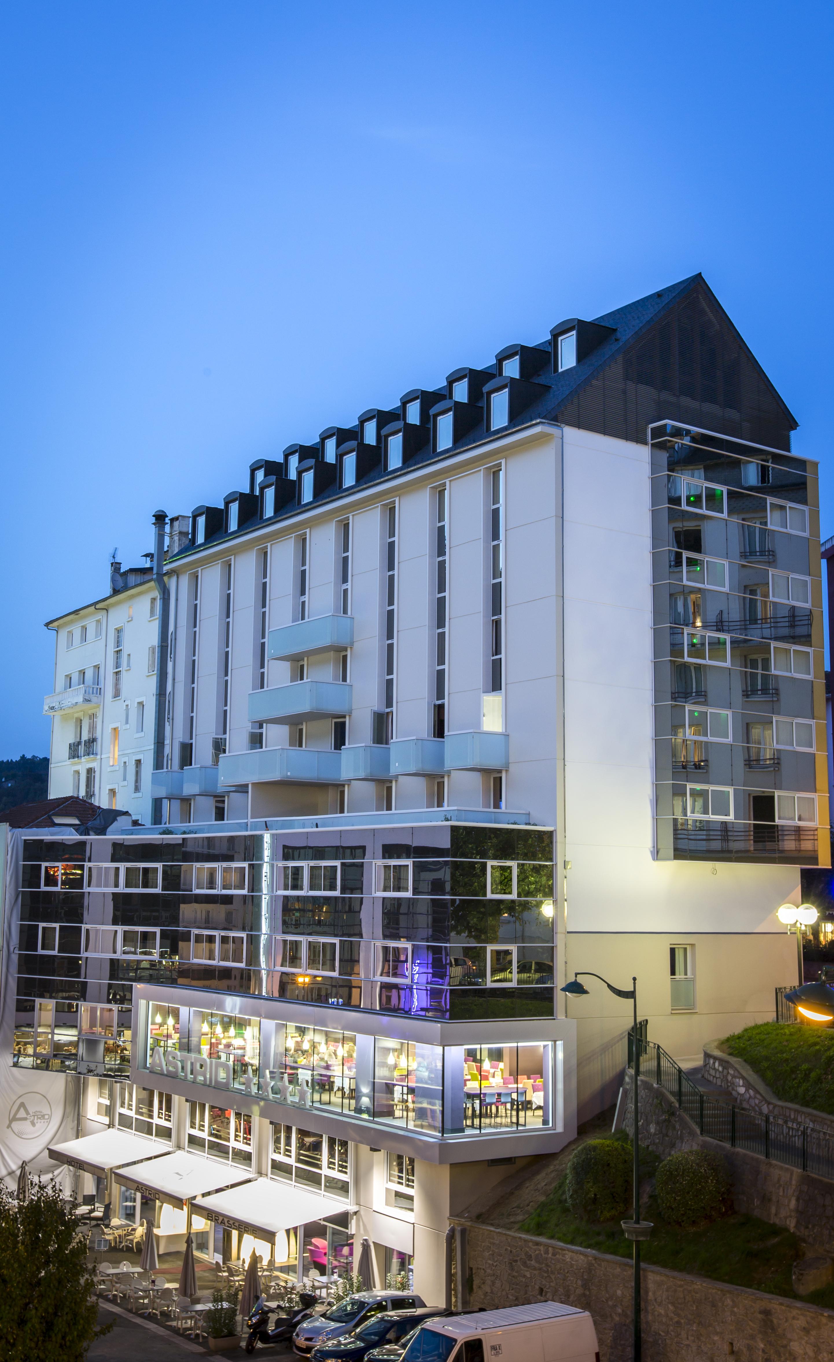 Hotel Astrid Lourdes Ngoại thất bức ảnh