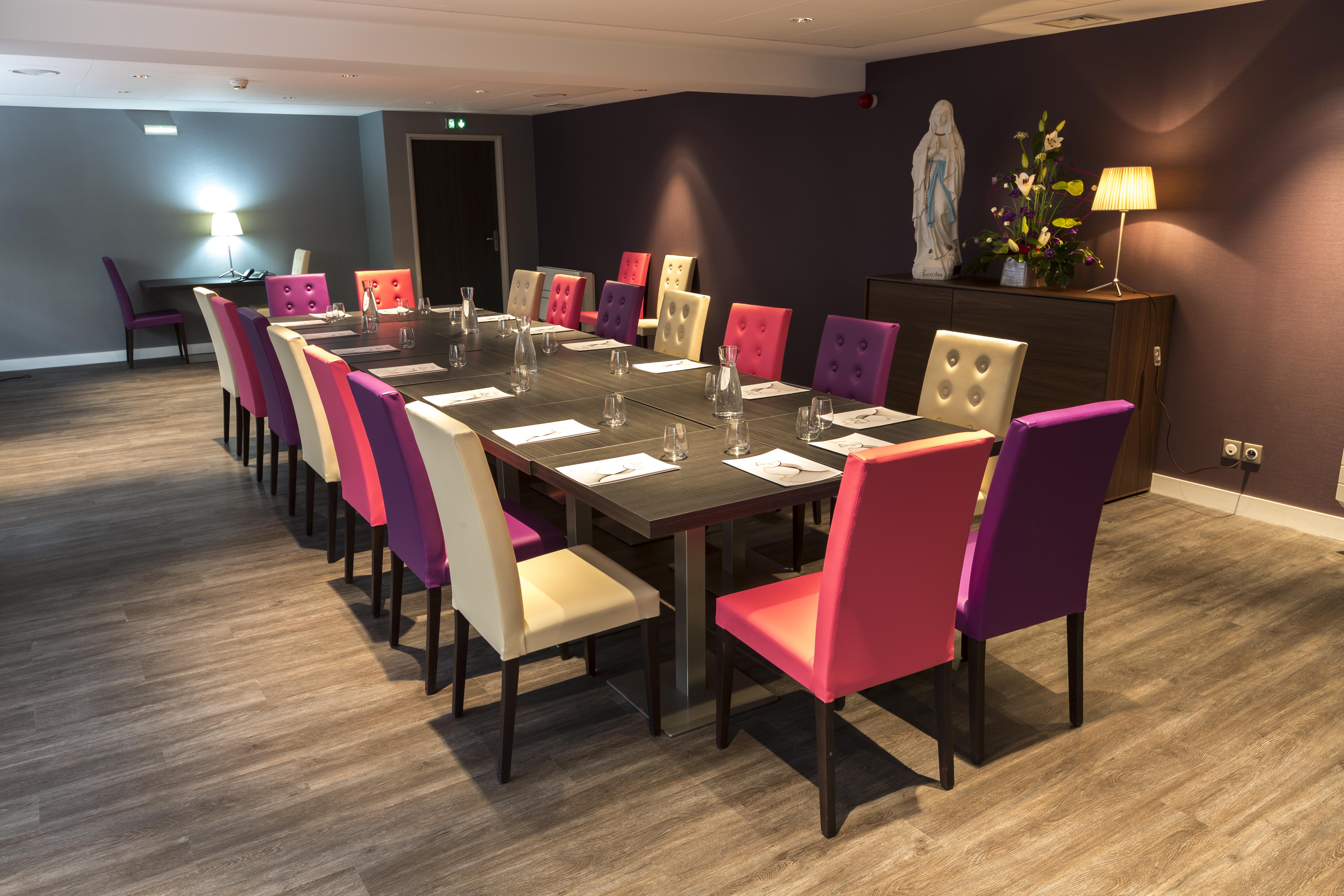Hotel Astrid Lourdes Ngoại thất bức ảnh